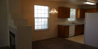 Cozy & Spacious 3-Bedroom Townhome In Fort Collins Cozy & Spacious 3-Bedroom Townhome In Fort Collins Gallery 6