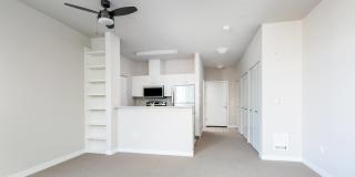 Pacific Pointe Apartments Gallery 35