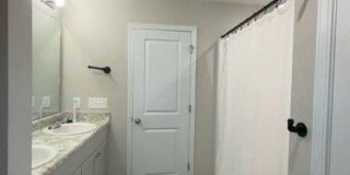 3704 Stone Street Hope Mills, NC 28348~Heritage Park Village Gallery 25