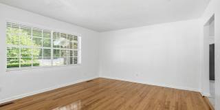 704 Hillcrest Street Gallery 10
