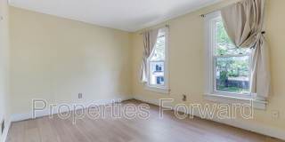 673 E Sycamore St. Gallery 21