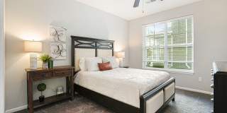 Knapps Corner Flats Gallery 18