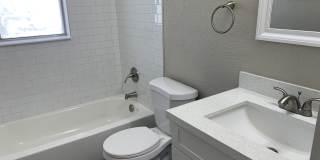 5618 South 12th Avenue Gallery 8