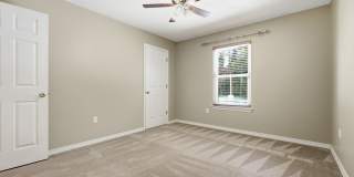 Your Own Backyard Oasis – 3 Bedroom Pool Home in South Crestview! Gallery 44