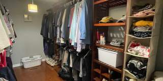 FULLY FURNISHED 4 BEDROOM, WALKOUT BASEMENT - SHORT TERM 6 MONTH RENTAL AVAILABLE IN OZARK! Gallery 21