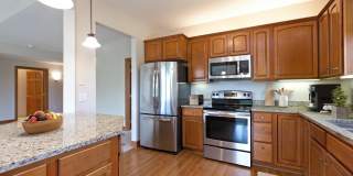 Laurel West End Gallery 17