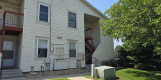 Top-Floor 2BR/2BA Condo with Vaulted Ceilings, Office Room, Patio & Community Amenities in Thornton! Gallery 1