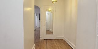 4752 N Virginia Avenue Gallery 19