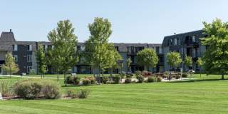 Shoreview Grand Gallery 33