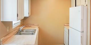 3 Bed 2 Ba Condo w Garage - East Wichita Gallery 5