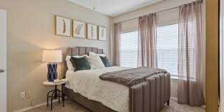 Huntington Meadows Apartment Homes Gallery 11