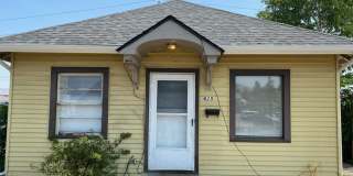 Charming 3 bed/1 bath home! Gallery 1