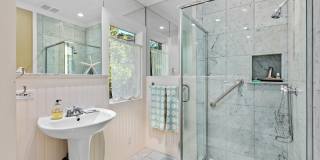 88 Central Avenue Gallery 35