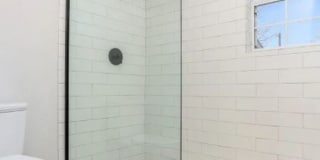 Renovated 3-Bedroom Home in Edison Gallery 12