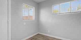 2 Bedroom 1 Bathroom Gallery 12