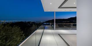 7080 Mulholland Dr Gallery 13