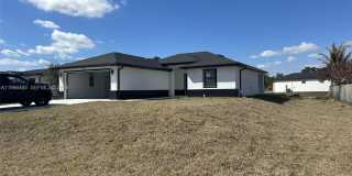 712 EUSTON AVENUE S Gallery 1