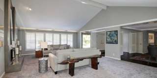 Elegant Fully Renovated 3/3 in Fair Oaks! Gallery 3