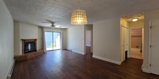 Centrally Located Quiet 2nd Story Condo unfurnished Gallery 1