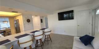 1827 SE 41st Street unit: 1D Gallery 1