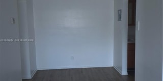 7041 Pembroke Rd Gallery 5