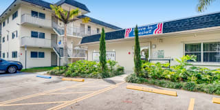 Spectra Palms Gallery 18