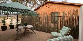 FARM VIEW BUNGALOW across from UofA Campus Farm! Available Today! Gallery 25