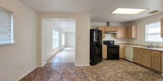 5715 Lovett Oaks Gallery 3