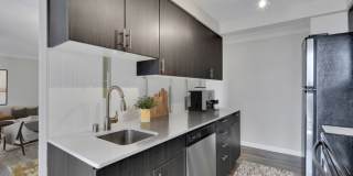 1000 Grant Gallery 43