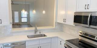 4533 N 22nd Street Gallery 3