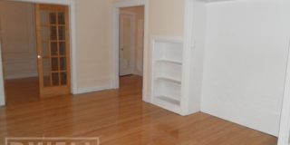 1047 W North Shore Ave 1047 W North Shore Ave Gallery 1