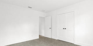 601 Paulina Road Gallery 21