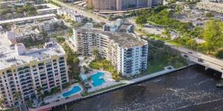 2900 NE 14th Street Causeway unit: 514 Gallery 40