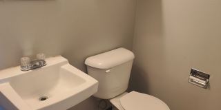 SHORT TERM RENTAL! 3BR/1.5BA Condo Walking Distance to CU Gallery 9