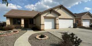 Beautiful 4 bedroom home soon available for rent! Gallery 1