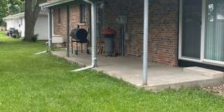 FULLY UPDATED 2-bedroom, 1-bath home (with bonus room) in Janesville Gallery 1