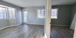Beautifully Upgraded 1-Bedroom Condo in Downtown Traverse City Gallery 11