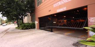 2410 West Azeele Street Gallery 12