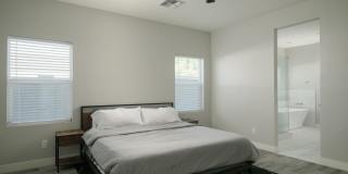 2821 N 28TH Place Gallery 8