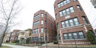 7914 S Hermitage Auburn Gresham Apartments Gallery 11