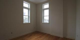 1003 Bond Street Gallery 5