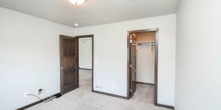 Stylish Townhome in Harrisburg School District – Open Floor Plan & Loft! Gallery 39