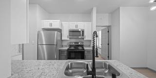 Retreat at Eastlake Gallery 5