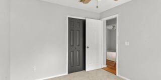 Winter Park 3 bedroom steps to shopping, dining. Gallery 21