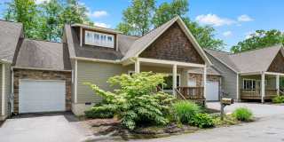 Black Mountain Townhouse Rental! Gallery 4
