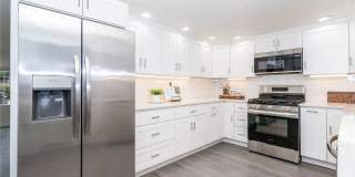Beautifully Renovated 4-Bedroom Home in Desirable Arbor Heights! Gallery 8
