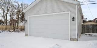 2244 E 100th Street Gallery 4