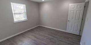 3 bedroom duplex in Southern Columbia. Gallery 20