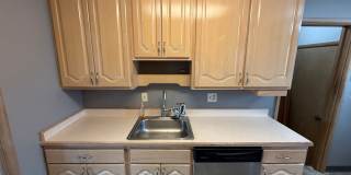 1400 S Riverdale Rd Sioux Falls, SD Gallery 4