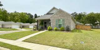 Beautiful 3/2 + office home for rent next to Brandon High School! Gallery 3